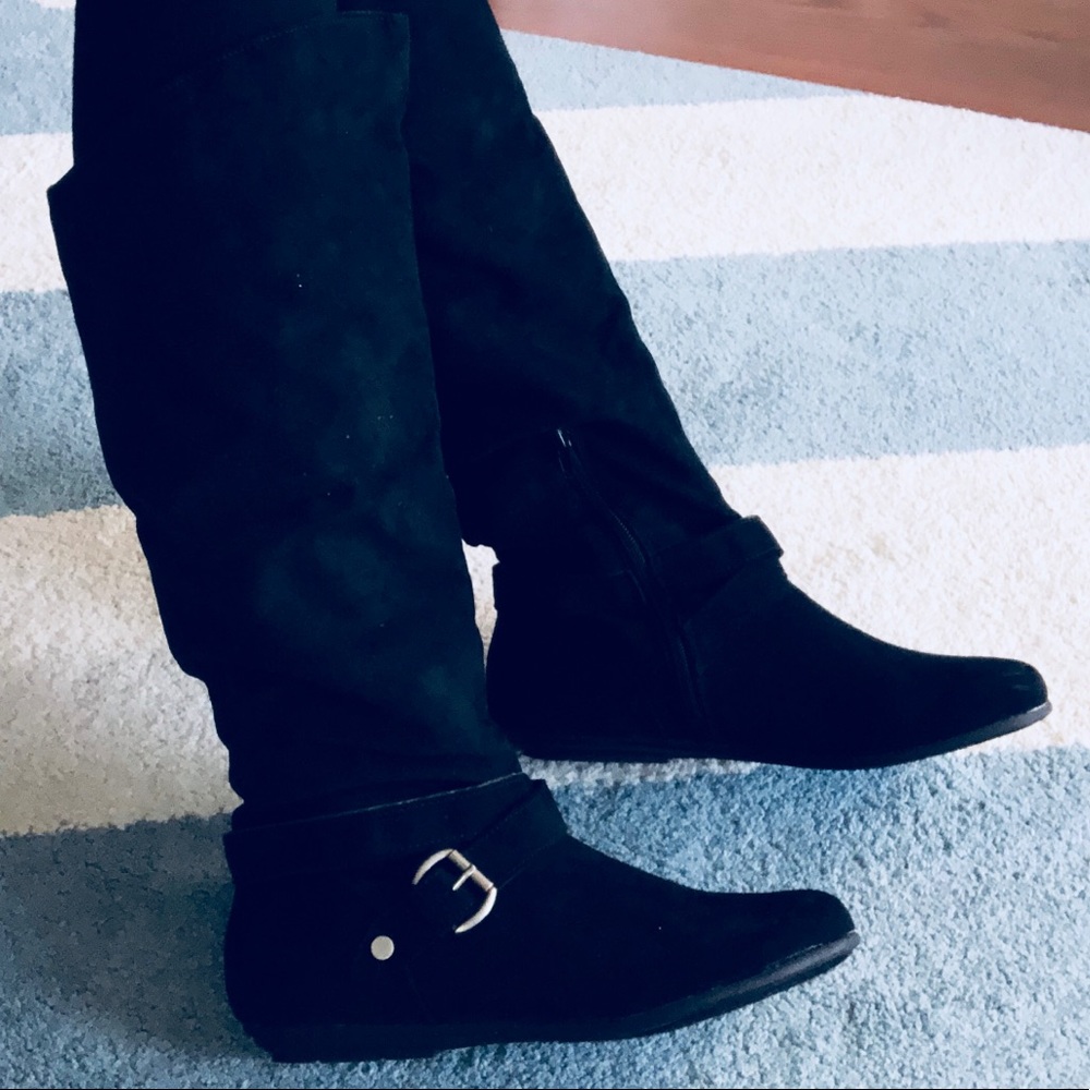 Brand New Flat Boots